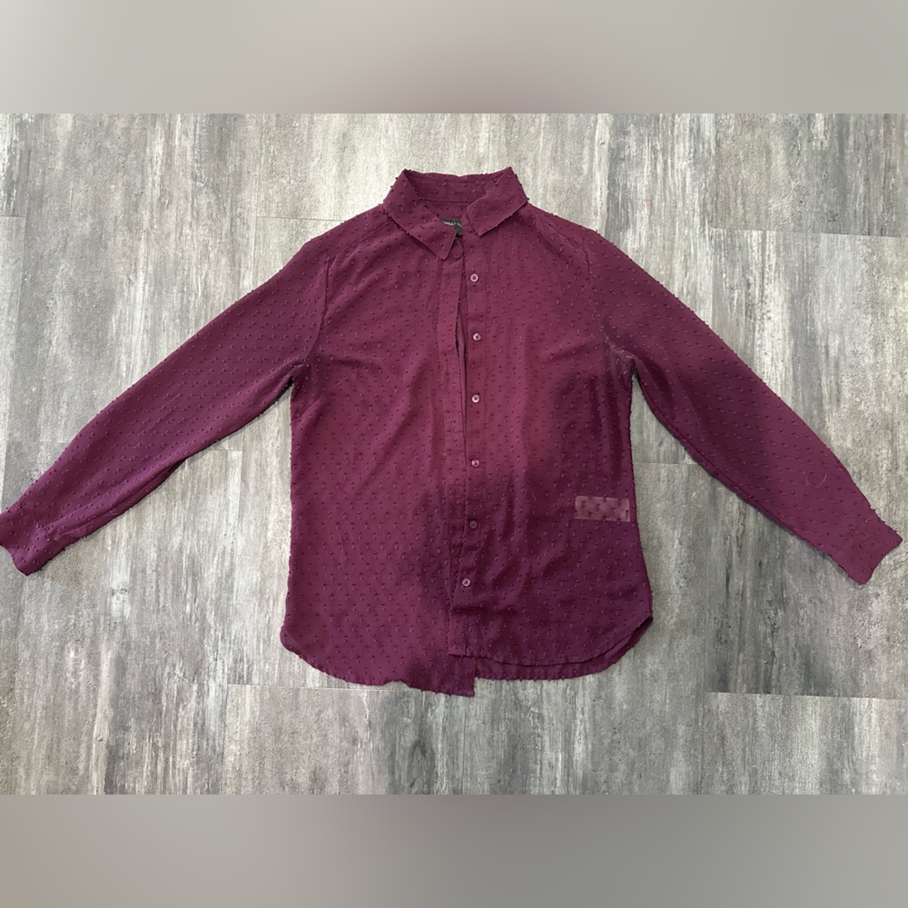 Banana Republic Women's Burgundy Button-Down Shirt
